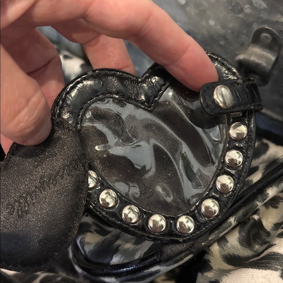 Y2K Vintage Betsey Johnson Leopard Print rolling duffle bag/ carry-on - Picture 6 of 17